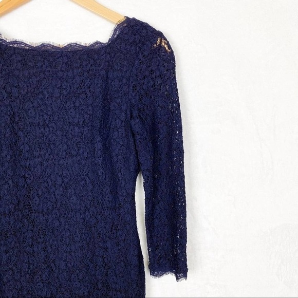 Cache Navy Blue Fitted Lace Mini Dress 0 - Picture 6 of 10